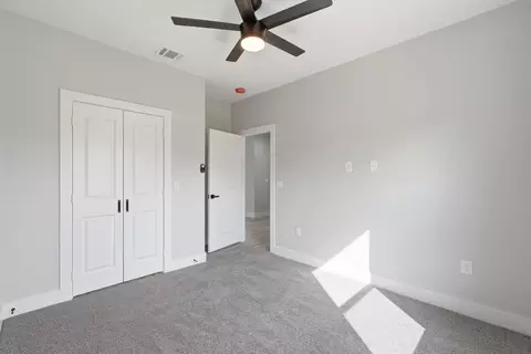 Bedroom - 44 Meadow Lake Dr, Trinity, TX 75862 photo 6 of 7