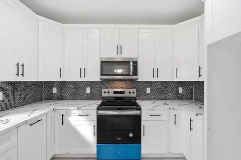 Kitchen - 44 Meadow Lake Dr, Trinity, TX 75862 photo 5 of 5