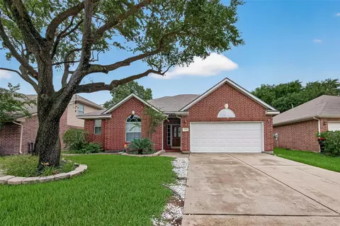 14531 Chestnut Falls Dr, Cypress, TX 77433