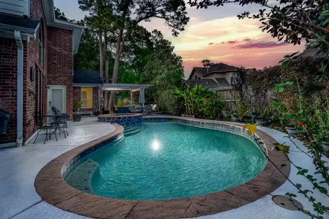 15618 Stable Brook Cir, Cypress, TX 77429