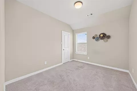 Bedroom - 866 Sendero Trl, Conroe, TX 77304 photo 5 of 6