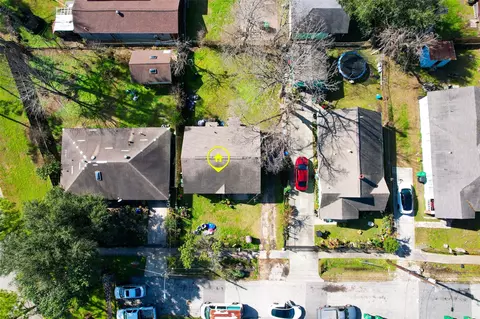 3805 Weems St, Houston, TX 77009