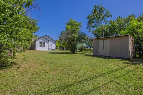 Exterior - 2322 Reuter Ave, Waco, TX 76708 photo 3 of 4