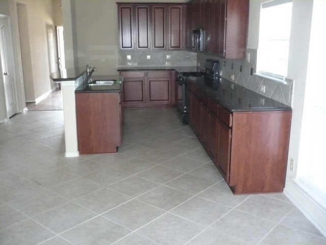 1914 Katlyn Ln, Spring, TX 77386 photo 1