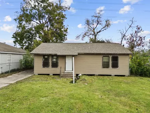 2414 Jackson St, La Marque, TX 77568