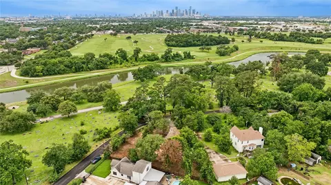7002 Santa Maria St, Houston, TX 77023