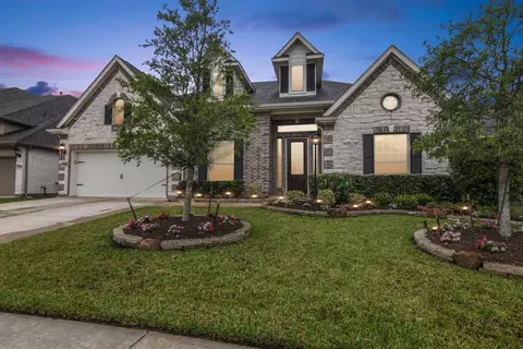 5518 Elden Trl, Pasadena, TX 77505