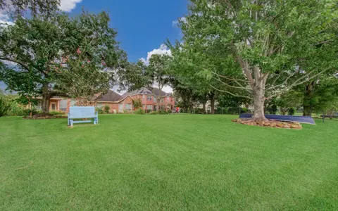 411 Bridge Crest Blvd, Houston, TX 77082