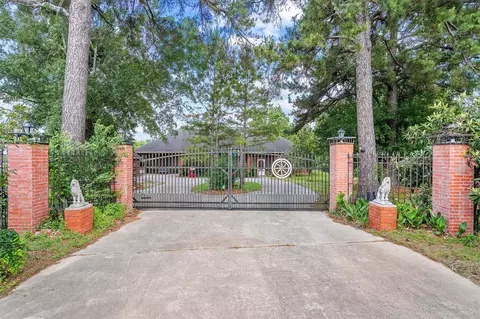 21719 Mueschke Rd, Tomball, TX 77377