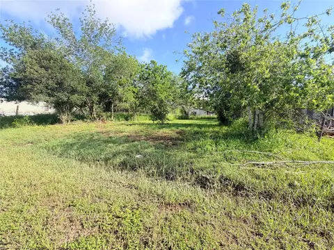 507 E Ward St, Refugio, TX 78377 photo 6