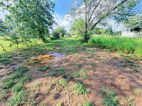 507 E Ward St, Refugio, TX 78377 photo 8