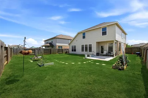 Exterior - 5231 Pine Pass Dr, Rosenberg, TX 77469 photo 5 of 5