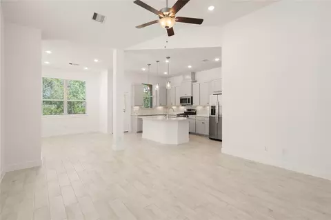 Living - 532 Red Cascade Trl, Willis, TX 77318 photo 1 of 4