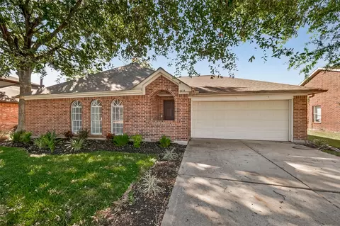 4614 Monaco Ln, Pasadena, TX 77505