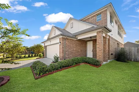 5107 Mint Orchard Dr, Houston, TX 77066