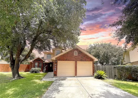 7703 Valera Ln, Houston, TX 77083
