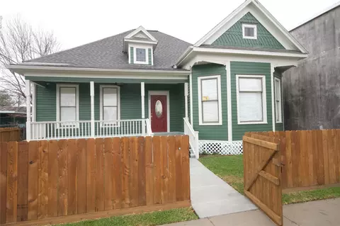 505 Winnie St, Houston, TX 77009