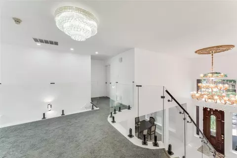 Entry Way - 17311 Nevelson Cir, Spring, TX 77379 photo 4 of 5