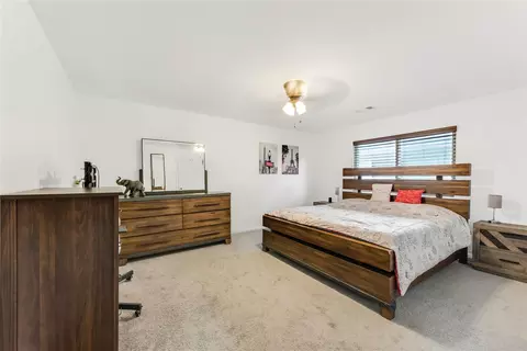 Bedroom - 17311 Nevelson Cir, Spring, TX 77379 photo 2 of 5