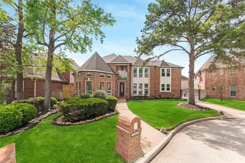 Exterior - 17311 Nevelson Cir, Spring, TX 77379 photo 6 of 8