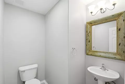 Bath - 21731 Chanas Ct, Spring, TX 77388 photo 5 of 7