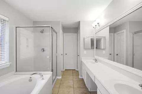 Bath - 21731 Chanas Ct, Spring, TX 77388 photo 1 of 7