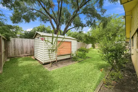 Exterior - 3814 Rolling Terrace Dr, Spring, TX 77388 photo 7 of 8
