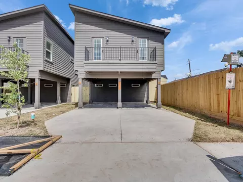 8306 De Priest, Houston, TX 77088