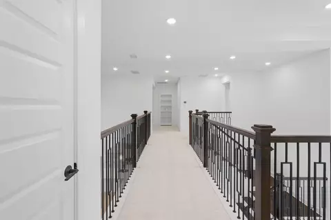 Entry Way - 27704 Hazelbrook Ln, Spring, TX 77386 photo 3 of 3
