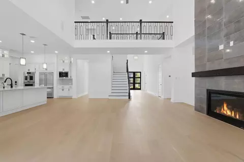 Living - 27704 Hazelbrook Ln, Spring, TX 77386 photo 2 of 4