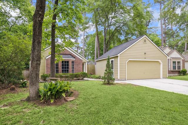 30 Camberwell Ct, The Woodlands, TX 77380