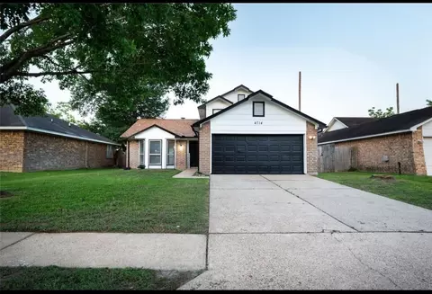 4714 Glenvillage St, Houston, TX 77084