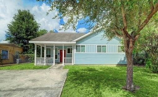 5215 Kingsbury St, Houston, TX 77021