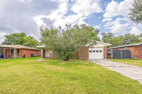 3518 Mattye Maye Dr, Pasadena, TX 77503