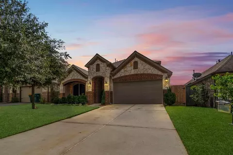2206 Maple Point Dr, Conroe, TX 77301 photo 1