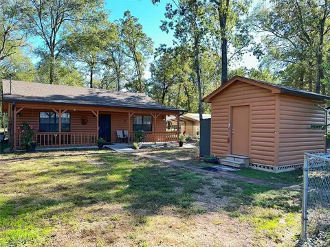 191 St Thomas Dr, Point Blank, TX 77364 photo 1