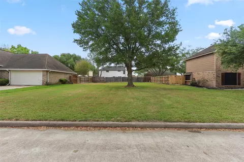 0 Heathrow Ln, Alvin, TX 77511