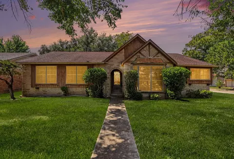 5367 Prairie Creek Dr, Houston, TX 77084