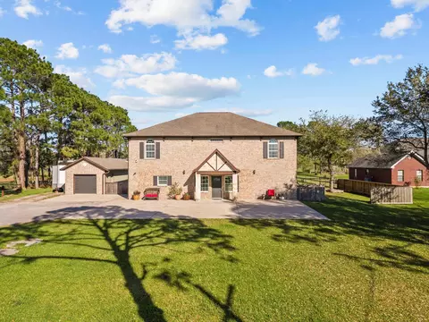 7205 Avenue O, Santa Fe, TX 77510
