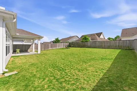 Exterior - 2208 Salt Grass Trl, Conroe, TX 77384 photo 5 of 6