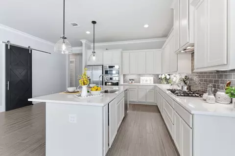 Kitchen - 2208 Salt Grass Trl, Conroe, TX 77384 photo 2 of 3