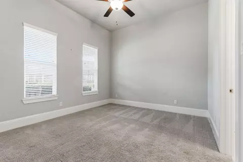 Bedroom - 2208 Salt Grass Trl, Conroe, TX 77384 photo 3 of 4