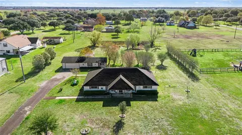 8623 Williams School Rd, Needville, TX 77461 photo 1