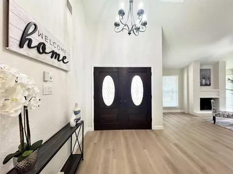 2123 Streamhurst Ln, Sugar Land, TX 77479