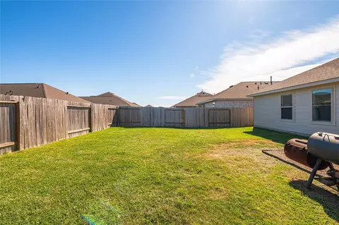 Exterior - 269 Bennett Loop, Angleton, TX 77515 photo 5 of 5