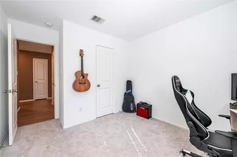 Bedroom - 269 Bennett Loop, Angleton, TX 77515 photo 3 of 3
