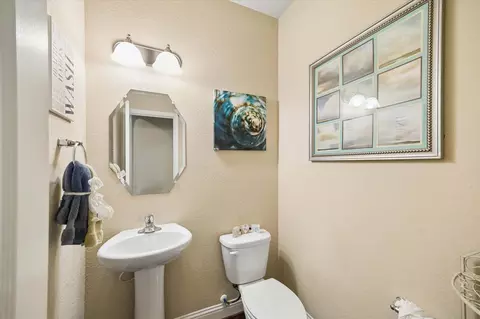 Bath - 3805 Enchanted Timbers Ln, Spring, TX 77386 photo 3 of 4