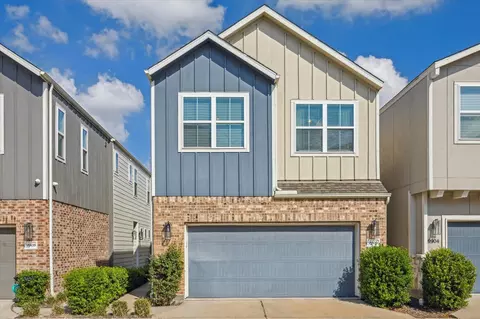 9906 Brickhouse Dr, Houston, TX 77080