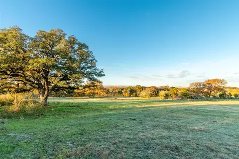 000 Dannheim Rd, Brenham, TX 77833