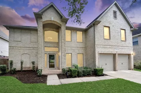3035 Aspen Hollow Ln, Sugar Land, TX 77479